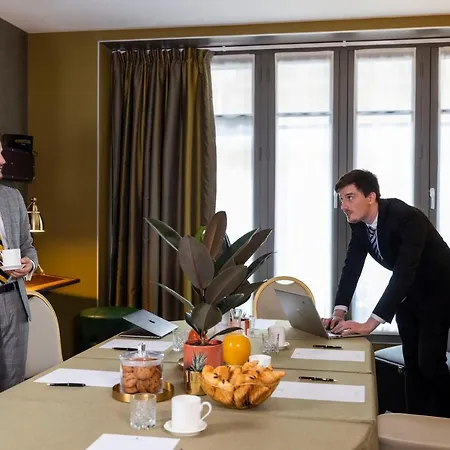 Hotel Whistler - Gare Du Nord Parigi