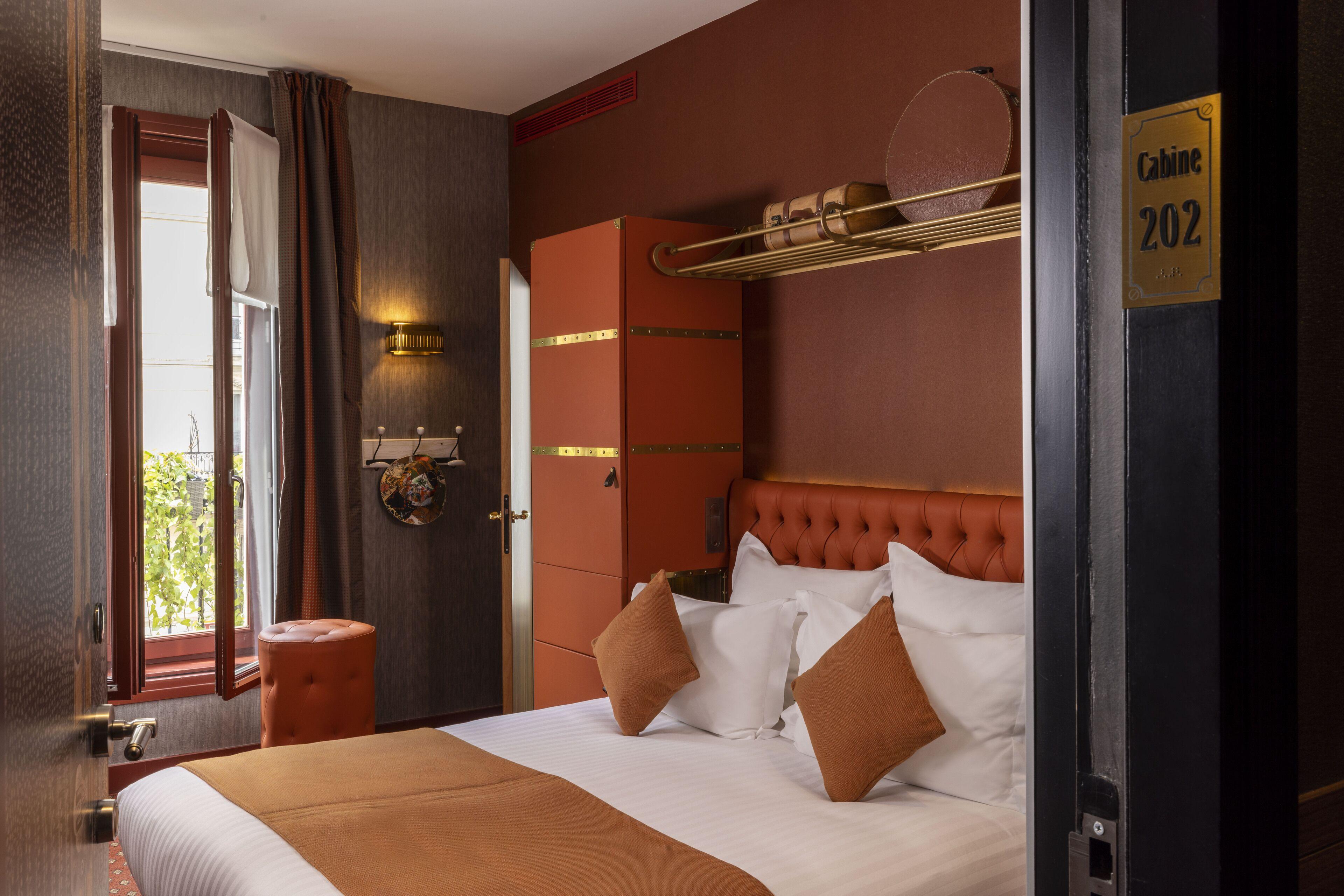 Hotel Whistler - Gare Du Nord 4*